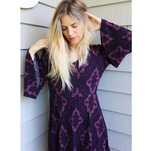 WIDE SLEEVE PURPLE PATTERN DRESS